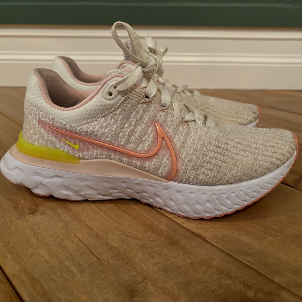 Nike React Infinity Flyknit Sneaker - image 1